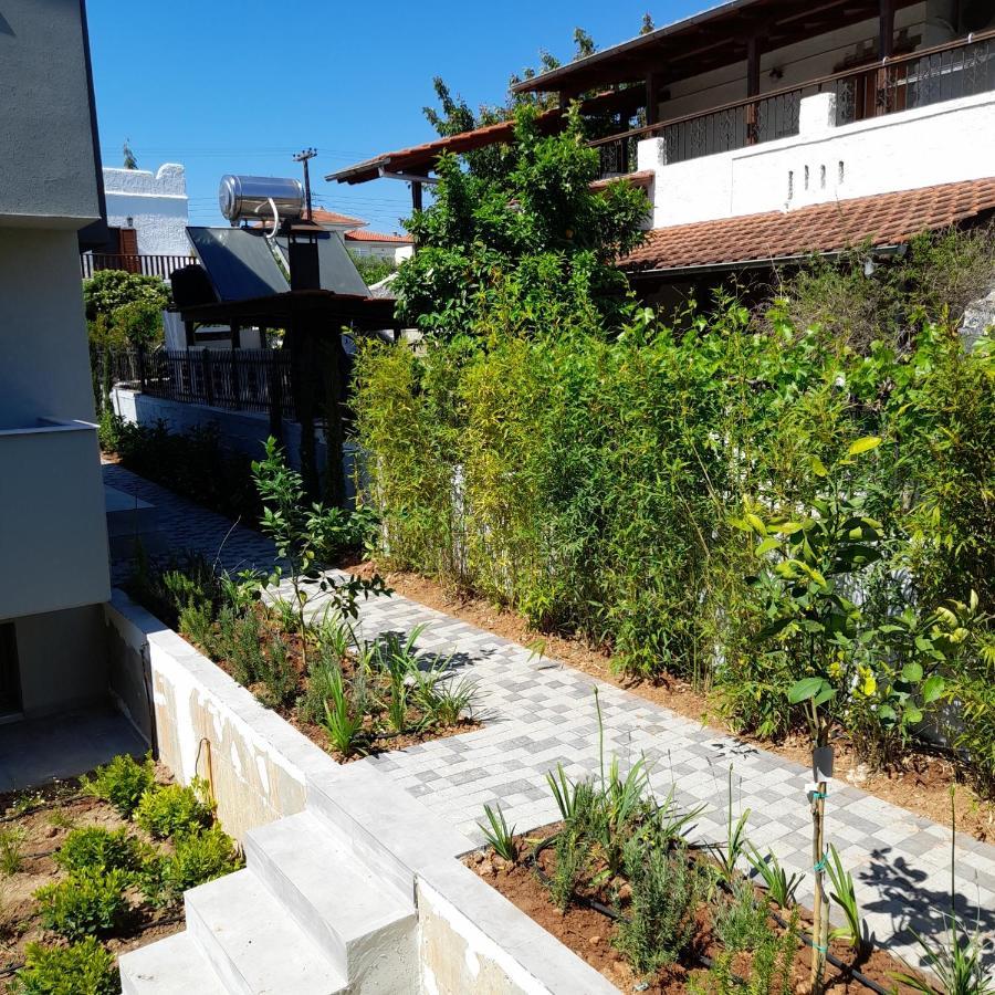 Gaia Maisonettes Nea Kallikrateia Exterior foto